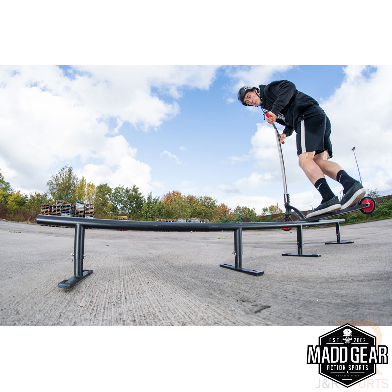 Madd Gear Grind Rail - Black - Lifestyle 12 - MGP207-135