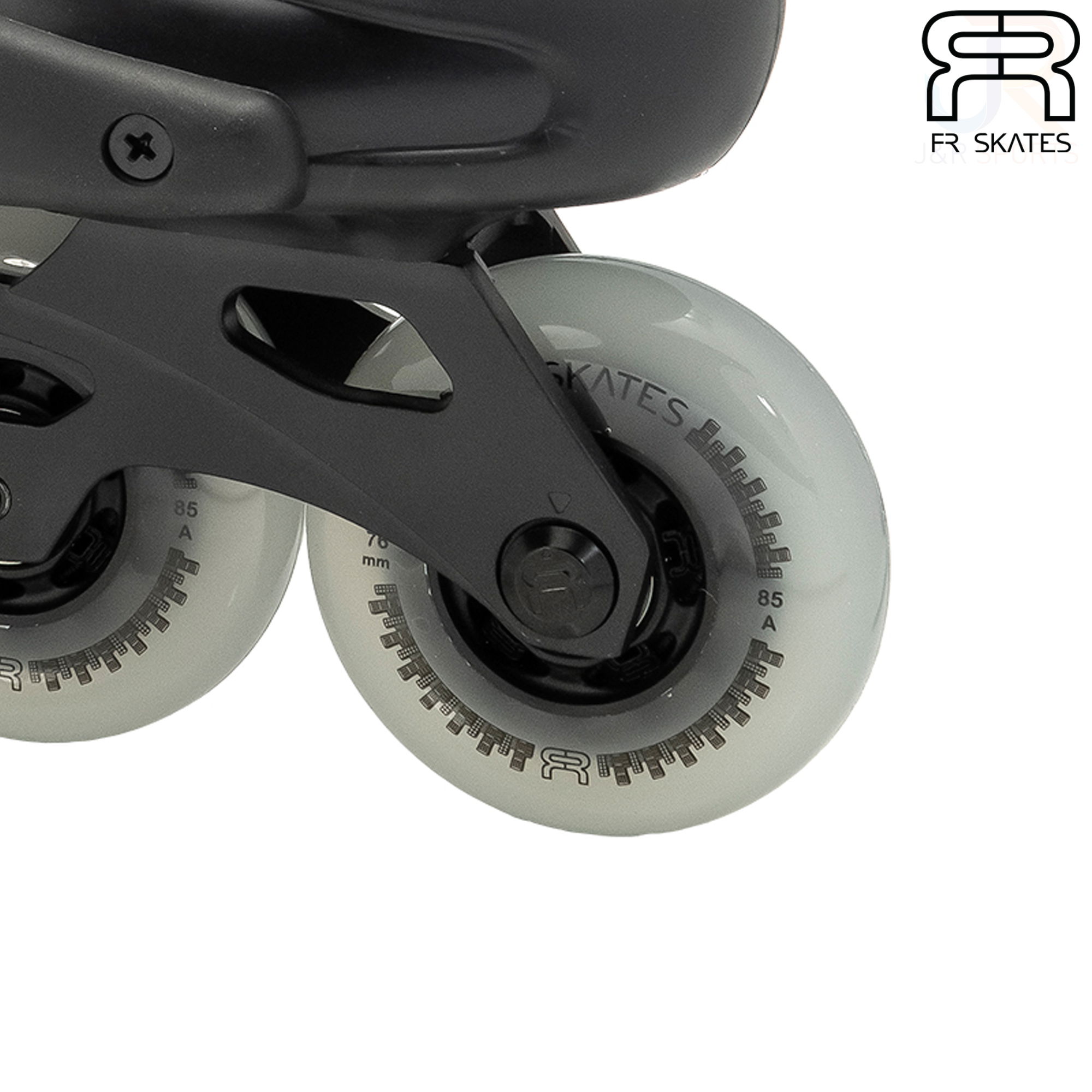 FR Jr CLUB Adjustable In-Line Skates - Black