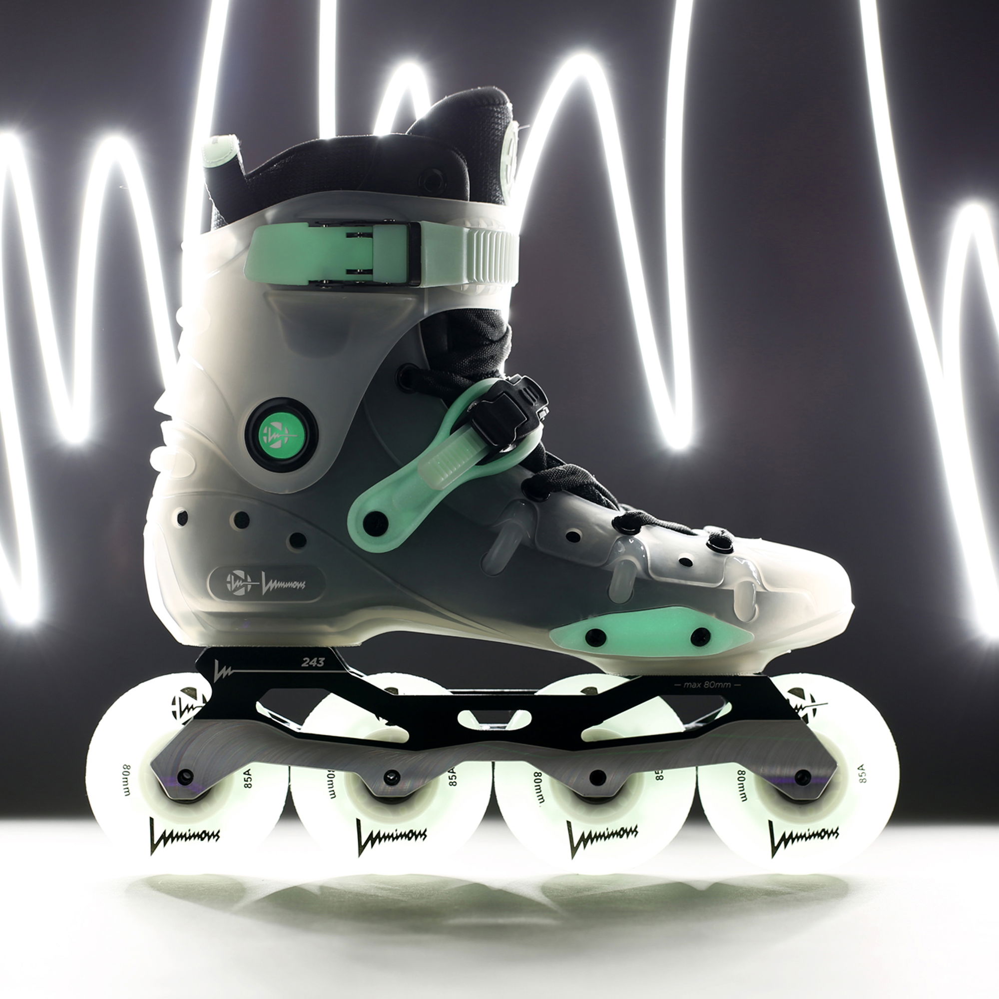 Luminous Ray Skates - Clear