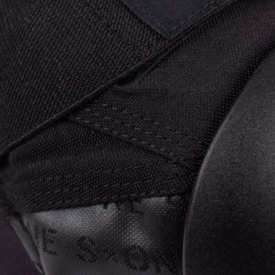 S1 PRO GEN 4.5 (40mm) KNEE PADS - BLACK/WHITE - LARGE