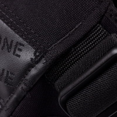 S1 PRO GEN 4.5 (40mm) KNEE PADS - BLACK/WHITE - LARGE