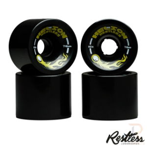 Restless Wheels - Helion - 70mm 82a Black - RESWHE7082